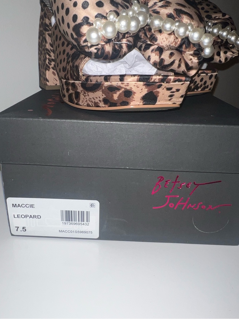 Betsey Johnson Macie Leopard Print Block Heel Platform Sandals Oversized Bow - Picture 7 of 7